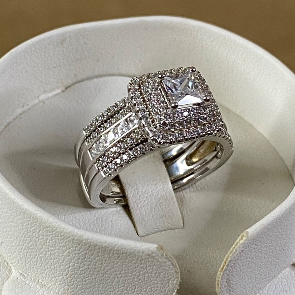 Jeulia Jewelry - Jeulia Princess Cut Wedding Ring Sterling Silver Bridal‎ Cubic Zirconia Sz 10.5
